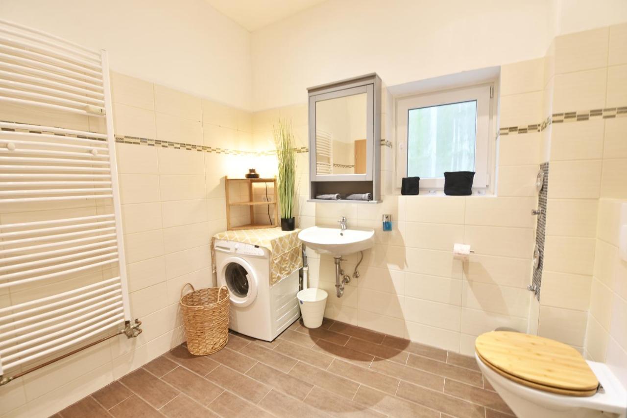 Elephant Apartment Im Kultviertel เบรเมอร์ฮาเฟิน ภายนอก รูปภาพ