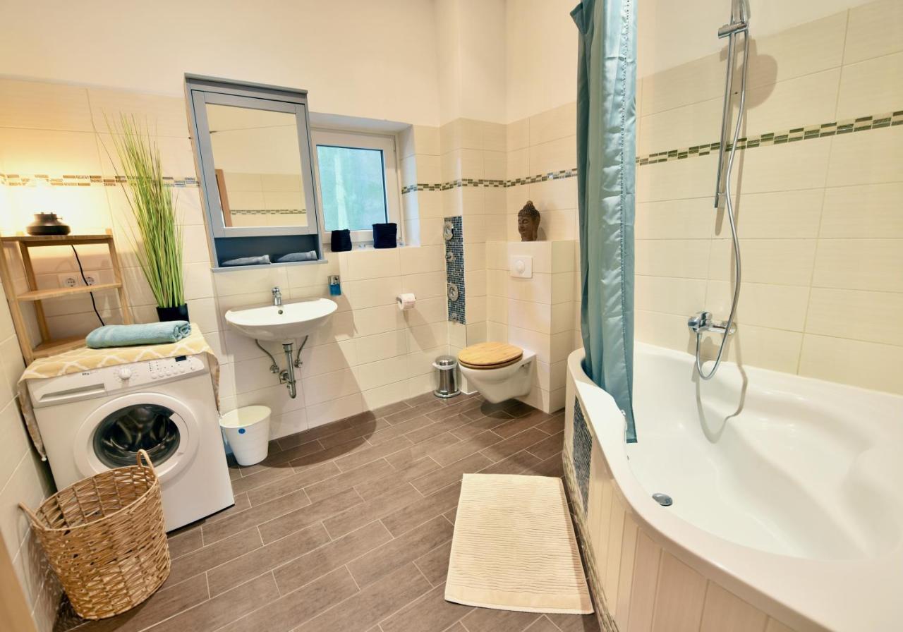 Elephant Apartment Im Kultviertel เบรเมอร์ฮาเฟิน ภายนอก รูปภาพ